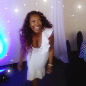 Meet your Posher, Anecia